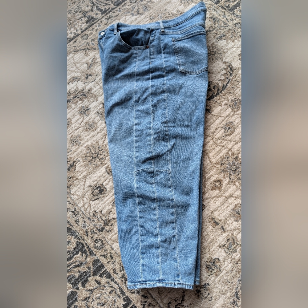 Old Navy Medium Blue Straight-Leg Jeans